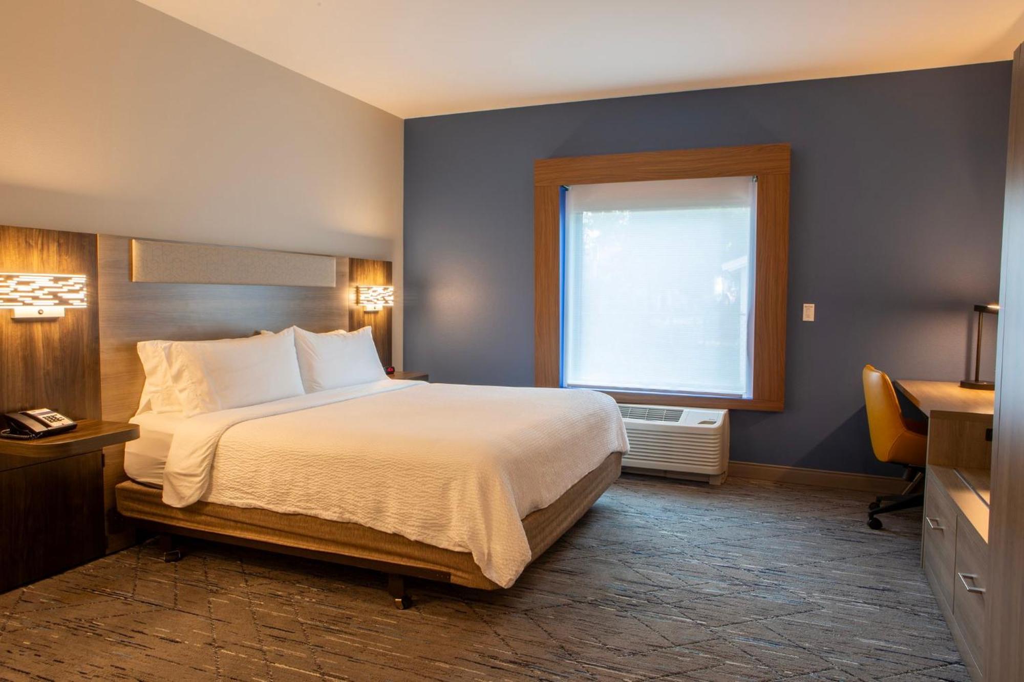 Holiday Inn Express & Suites Sioux City-South By Ihg Bagian luar foto